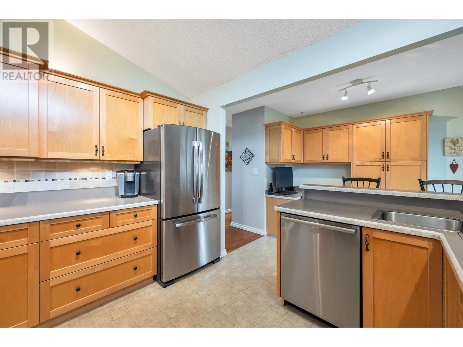 3138 Plimsoll Street, Coquitlam, British Columbia  V3C 3X6 - Photo 13 - R2983713
