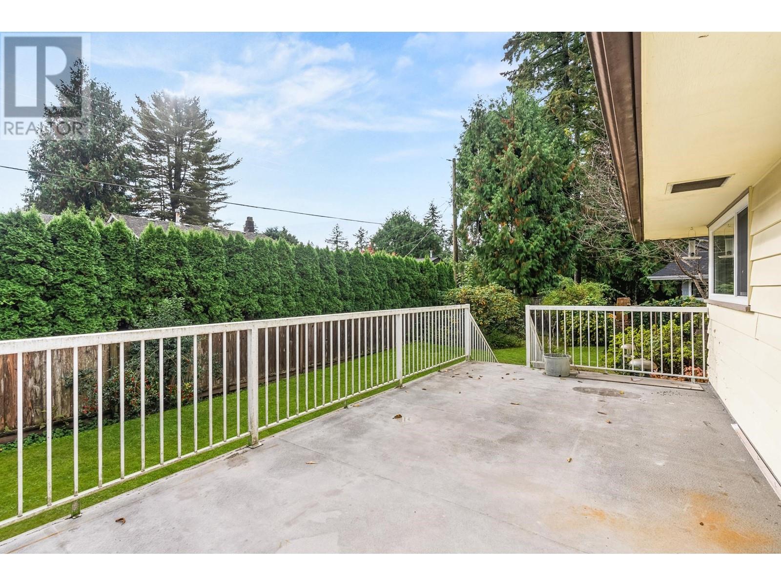 1285 Langdale Drive, North Vancouver, British Columbia  V7R 1Z8 - Photo 21 - R2983732