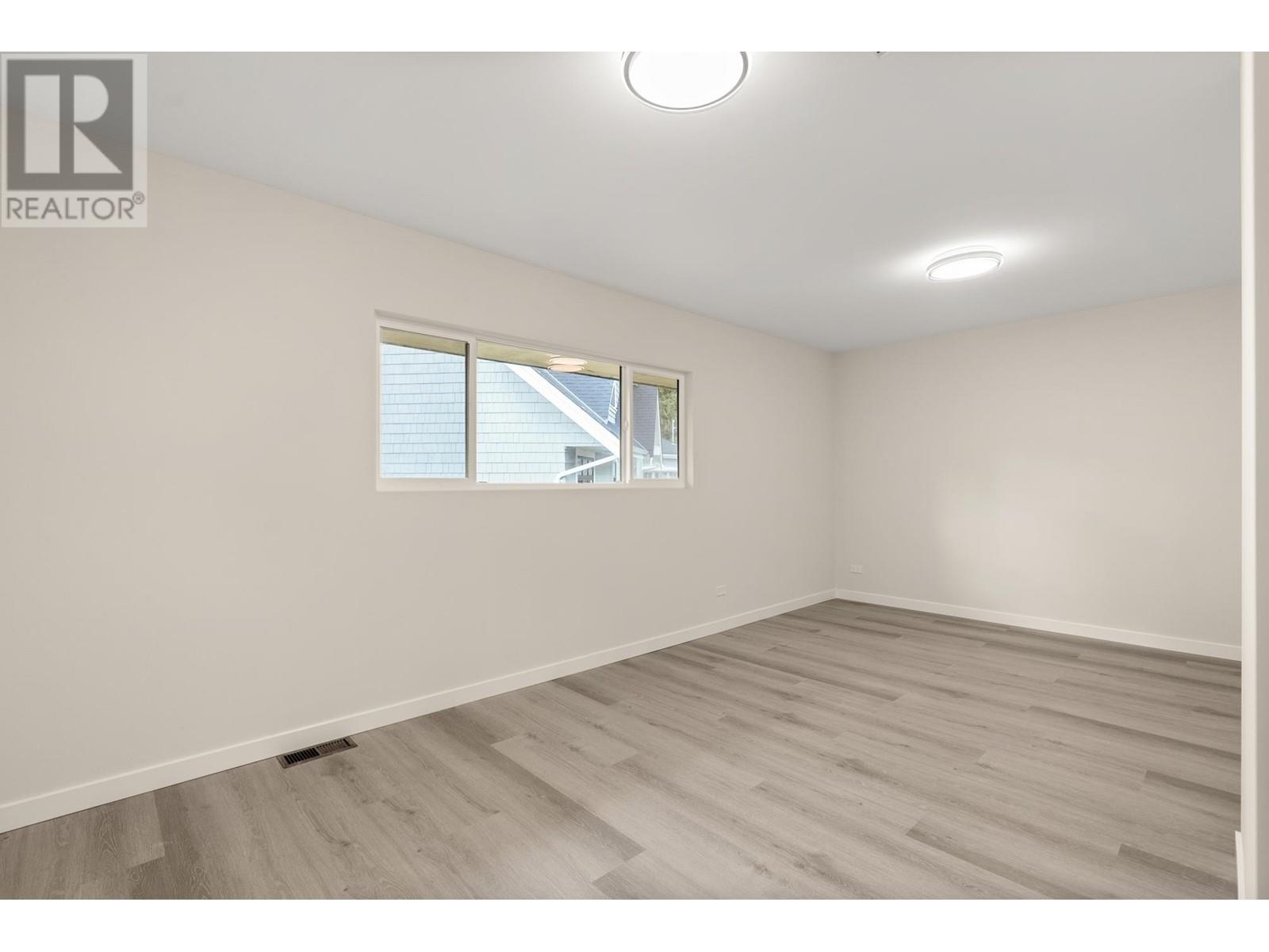 1285 Langdale Drive, North Vancouver, British Columbia  V7R 1Z8 - Photo 8 - R2983732