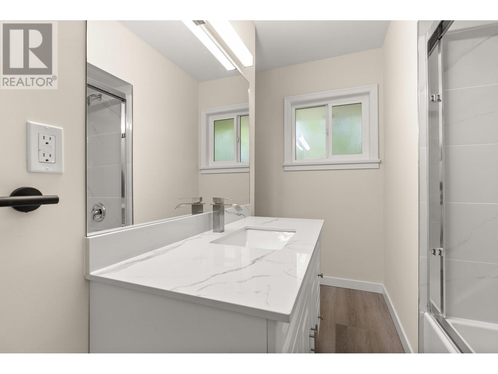 1285 Langdale Drive, North Vancouver, British Columbia  V7R 1Z8 - Photo 14 - R2983732