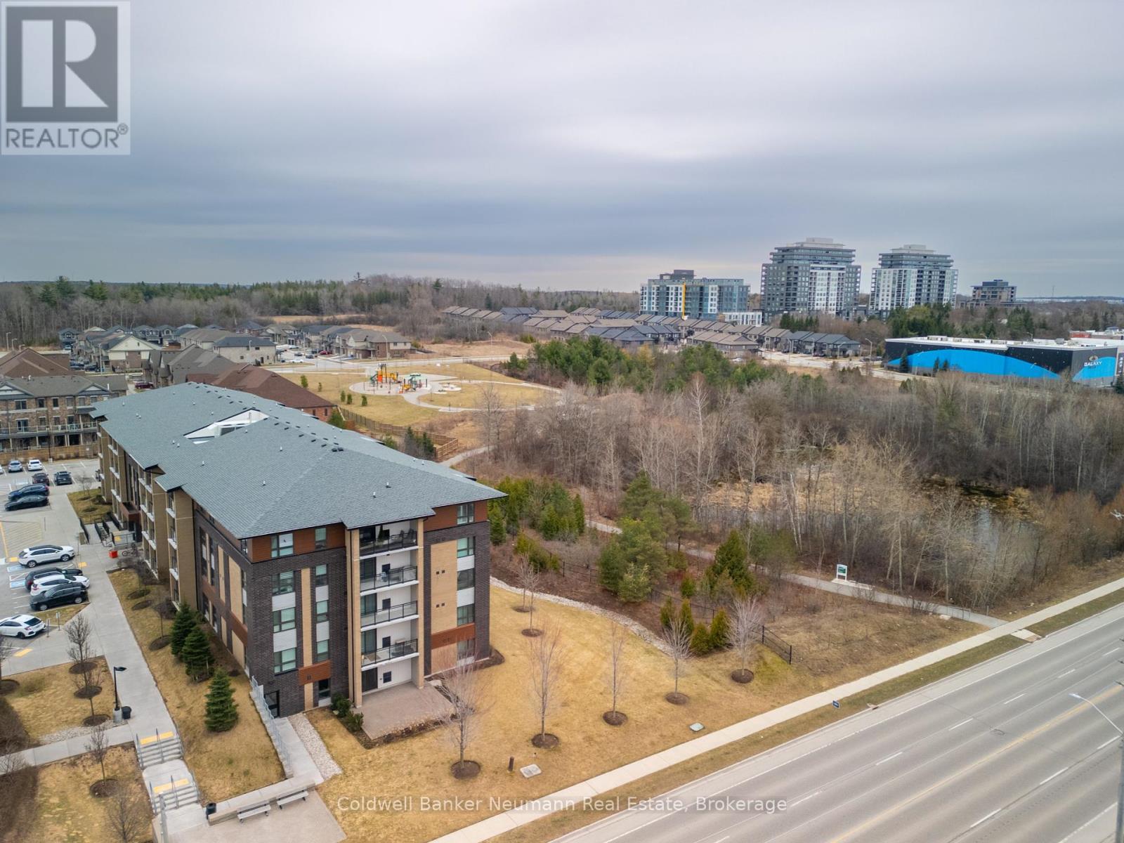 Property at 406 - 25 KAY CRESCENT image 2