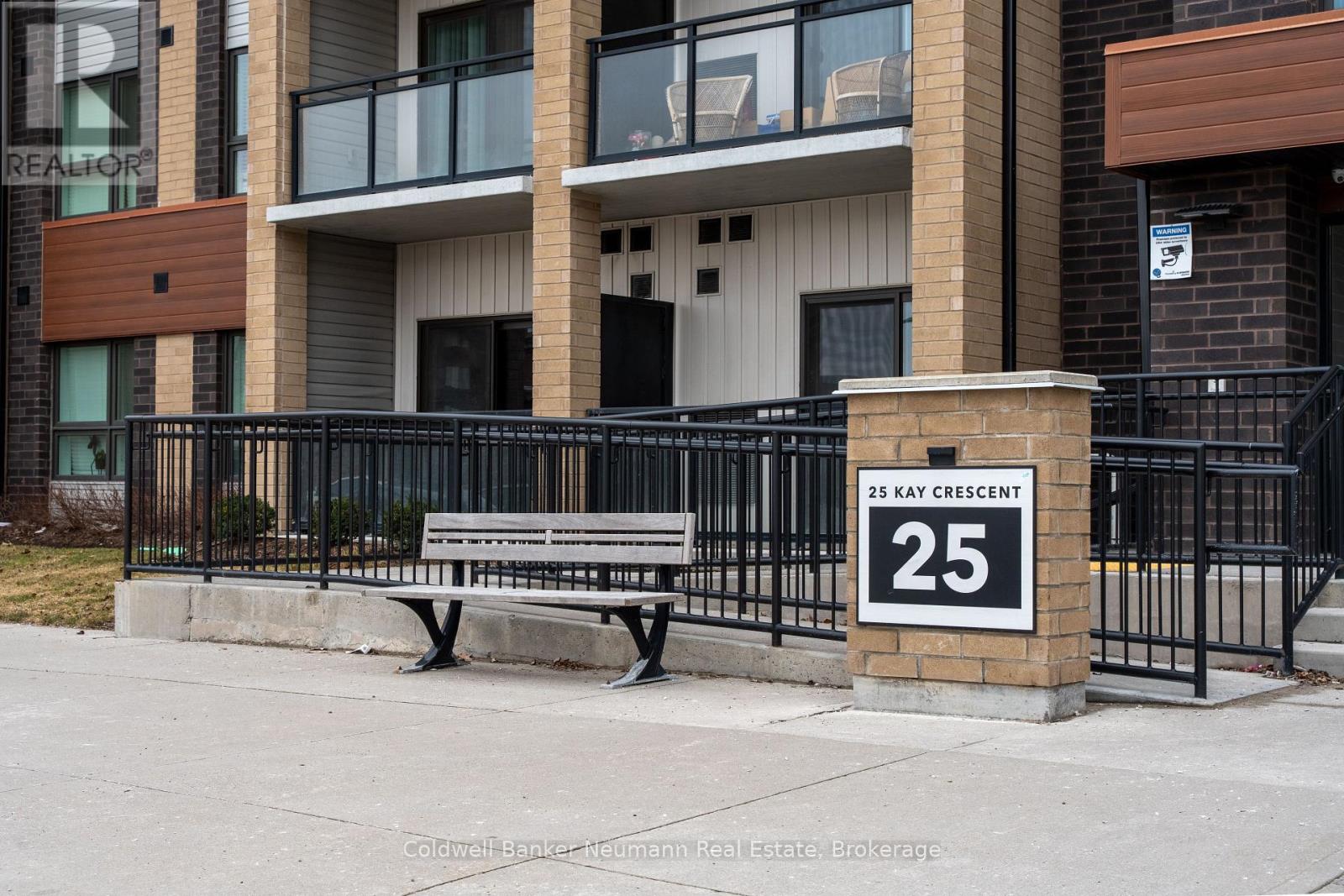 Property at 406 - 25 KAY CRESCENT image 3