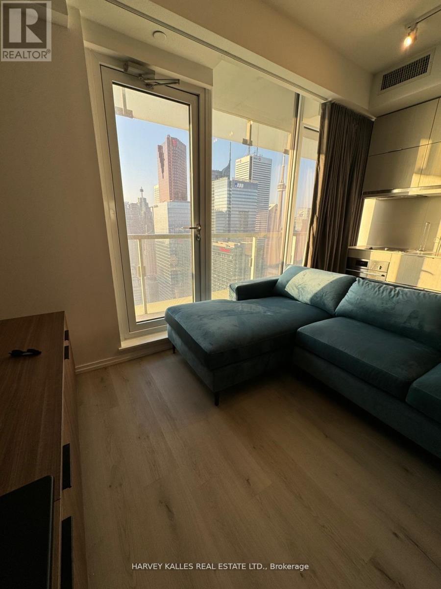 4908 - 197 Yonge Street, Toronto, Ontario  M5B 0C1 - Photo 5 - C12051864