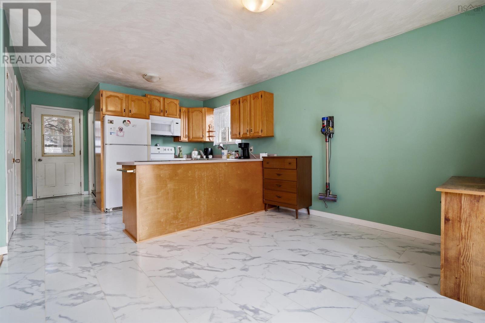 18 Brownell Lane, Amherst Shore, Nova Scotia  B0L 1E0 - Photo 23 - 202506319