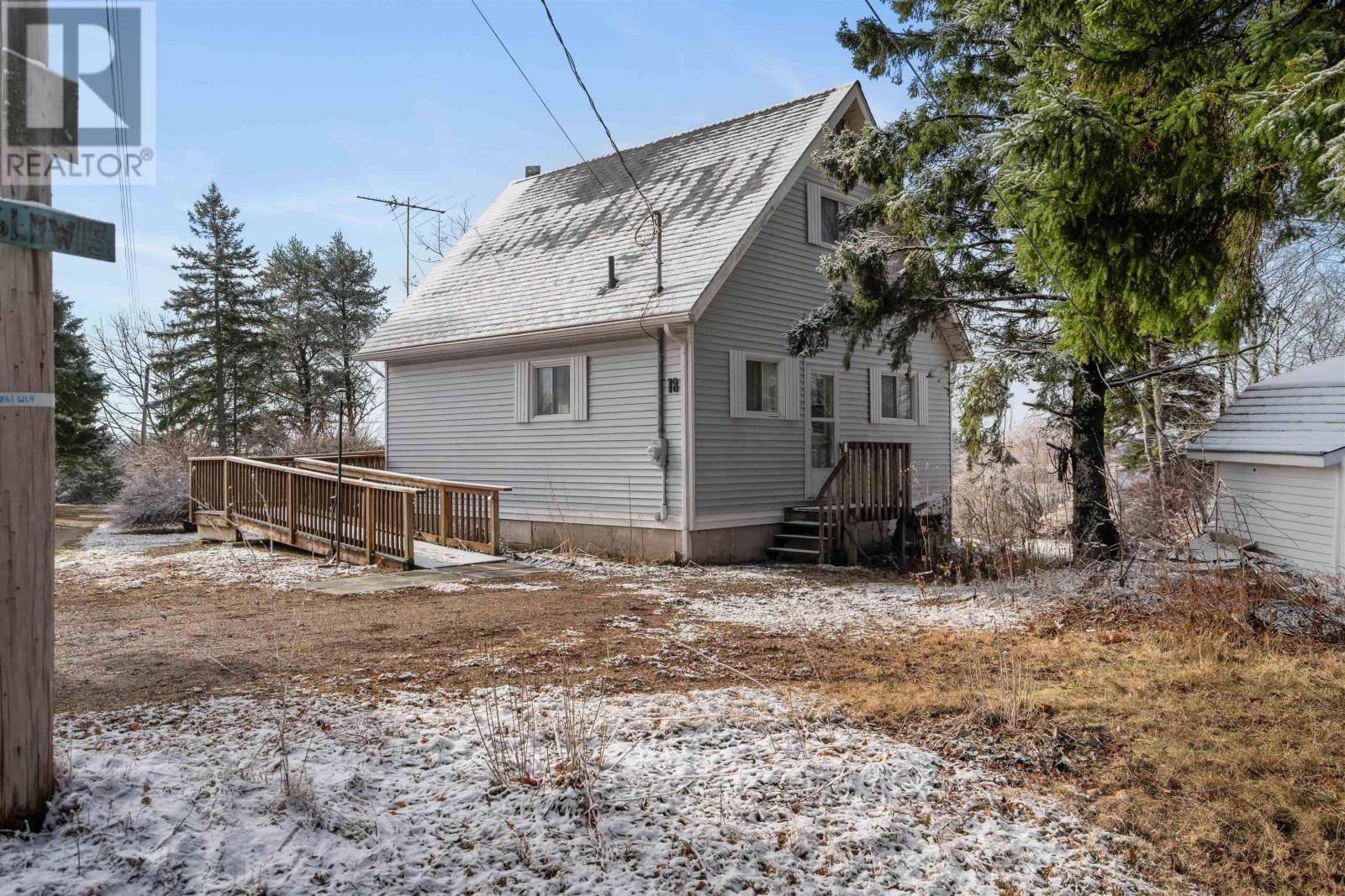 18 Brownell Lane, Amherst Shore, Nova Scotia  B0L 1E0 - Photo 9 - 202506319