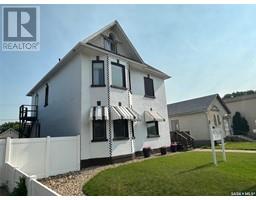 70 Stadacona Street W Central Mj, Moose Jaw, Ca