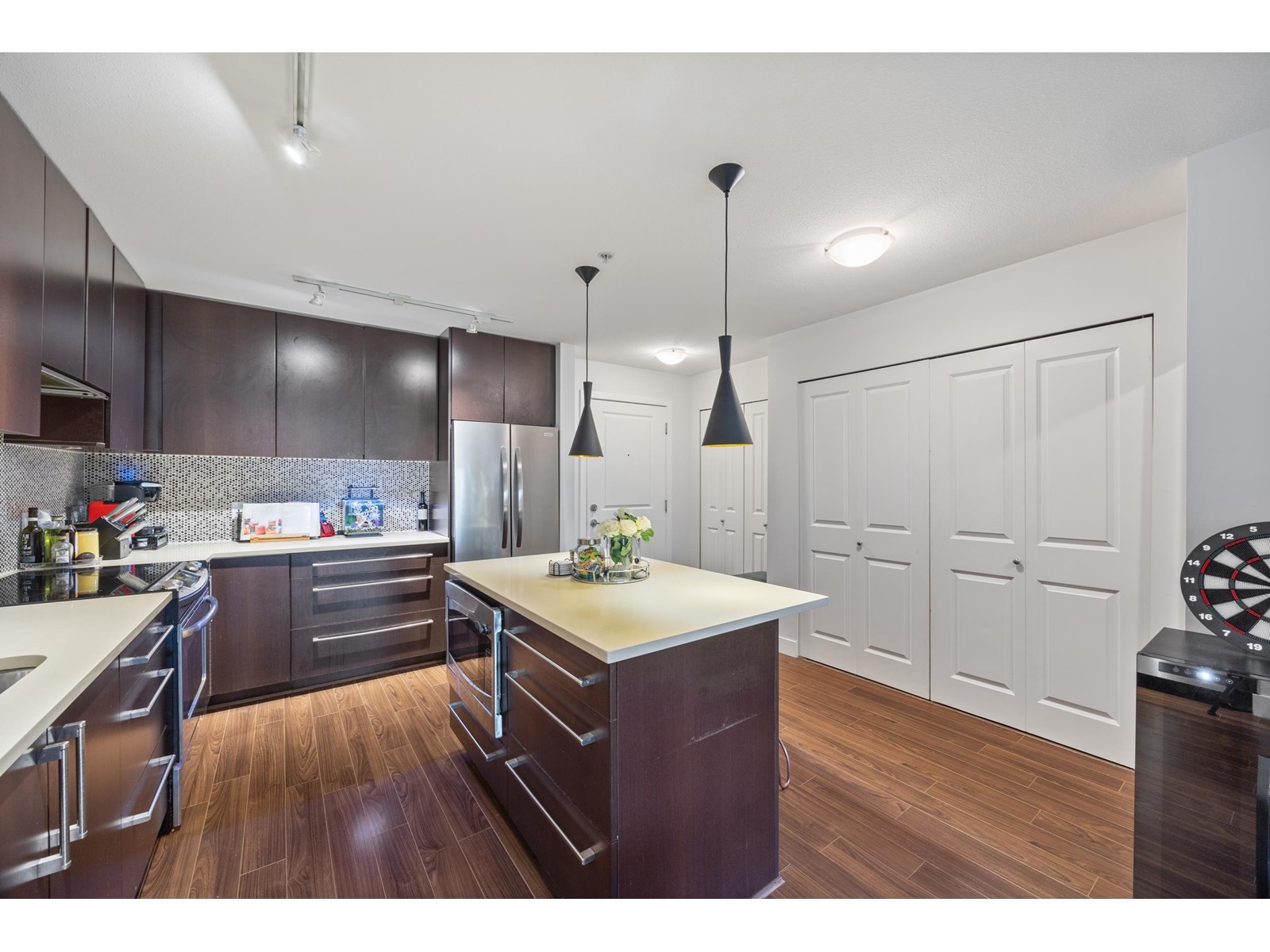 201 15745 Croydon Drive, Surrey, British Columbia  V3Z 2L5 - Photo 7 - R2983827