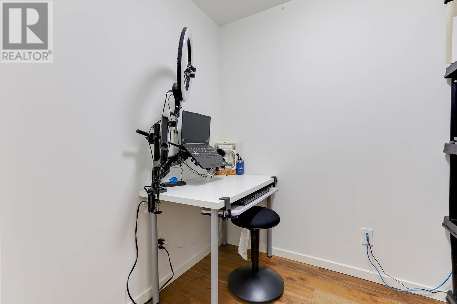 Listing Picture 26 of 39 : 520 8488 CORNISH STREET, Vancouver / 溫哥華 - 魯藝地產 Yvonne Lu Group - MLS Medallion Club Member