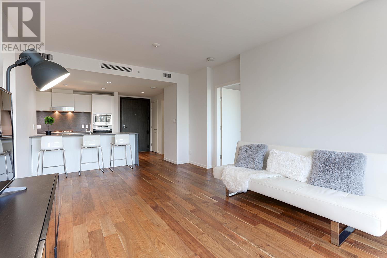 Listing Picture 9 of 39 : 520 8488 CORNISH STREET, Vancouver / 溫哥華 - 魯藝地產 Yvonne Lu Group - MLS Medallion Club Member