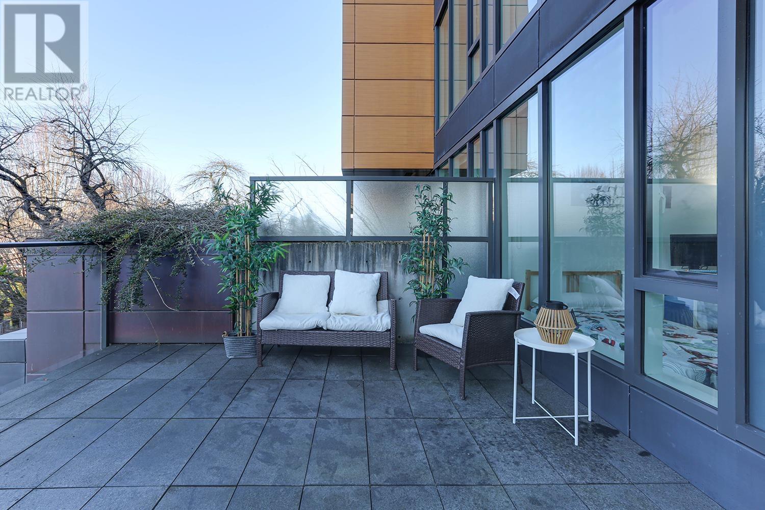 Listing Picture 28 of 39 : 520 8488 CORNISH STREET, Vancouver / 溫哥華 - 魯藝地產 Yvonne Lu Group - MLS Medallion Club Member