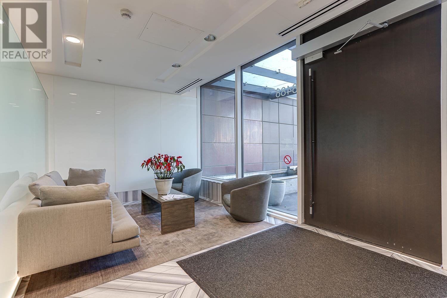 Listing Picture 4 of 39 : 520 8488 CORNISH STREET, Vancouver / 溫哥華 - 魯藝地產 Yvonne Lu Group - MLS Medallion Club Member