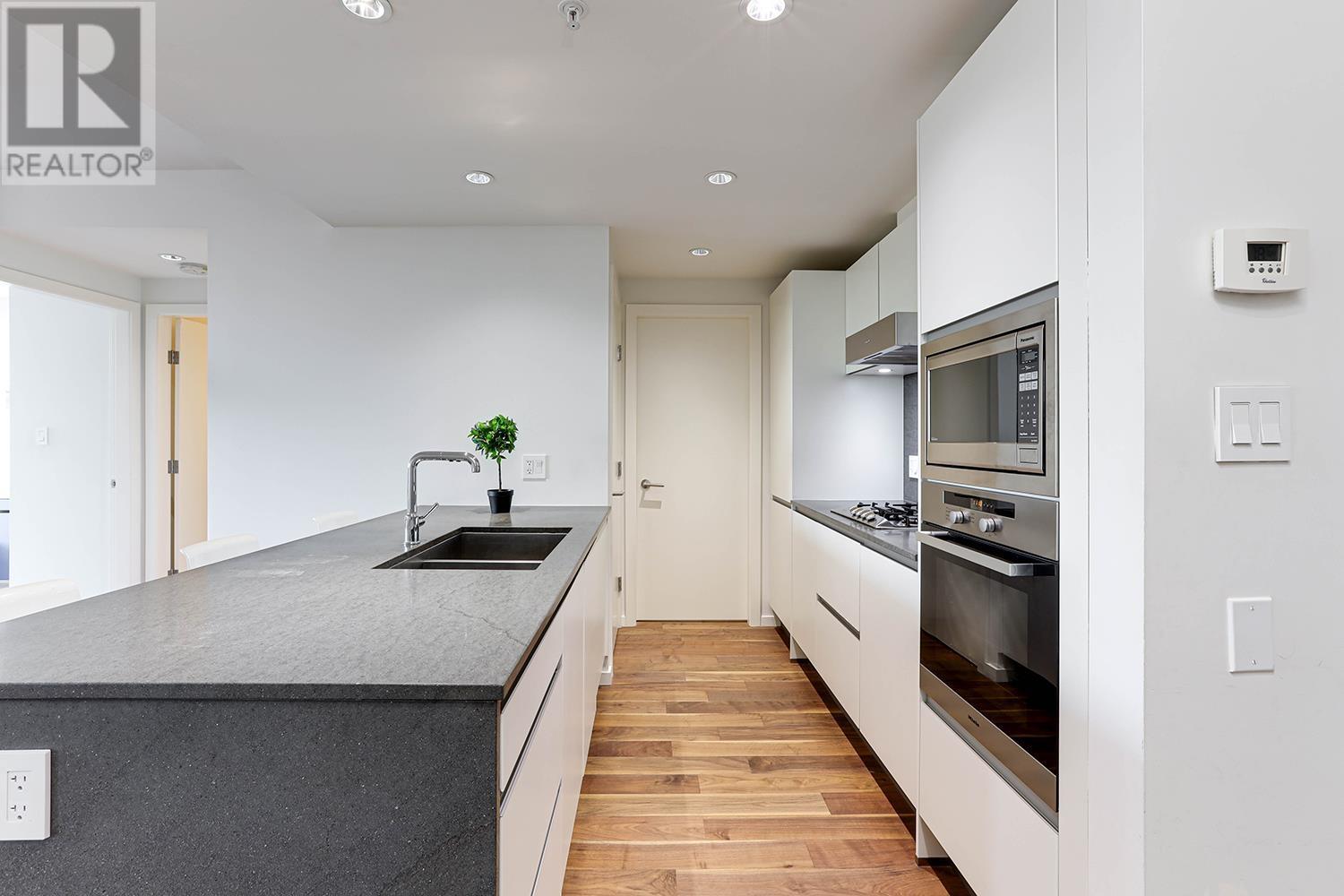 Listing Picture 14 of 39 : 520 8488 CORNISH STREET, Vancouver / 溫哥華 - 魯藝地產 Yvonne Lu Group - MLS Medallion Club Member