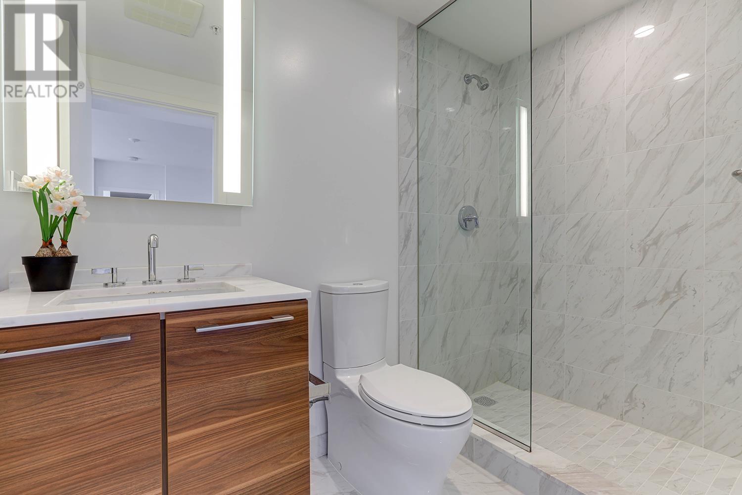 Listing Picture 24 of 39 : 520 8488 CORNISH STREET, Vancouver / 溫哥華 - 魯藝地產 Yvonne Lu Group - MLS Medallion Club Member