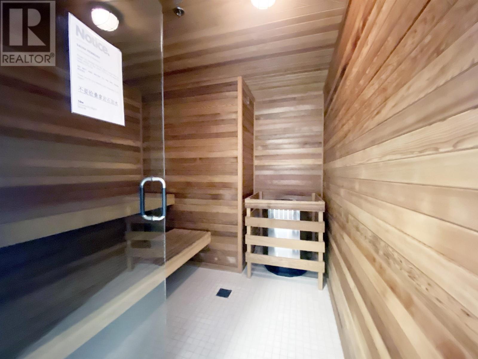 Listing Picture 34 of 39 : 520 8488 CORNISH STREET, Vancouver / 溫哥華 - 魯藝地產 Yvonne Lu Group - MLS Medallion Club Member