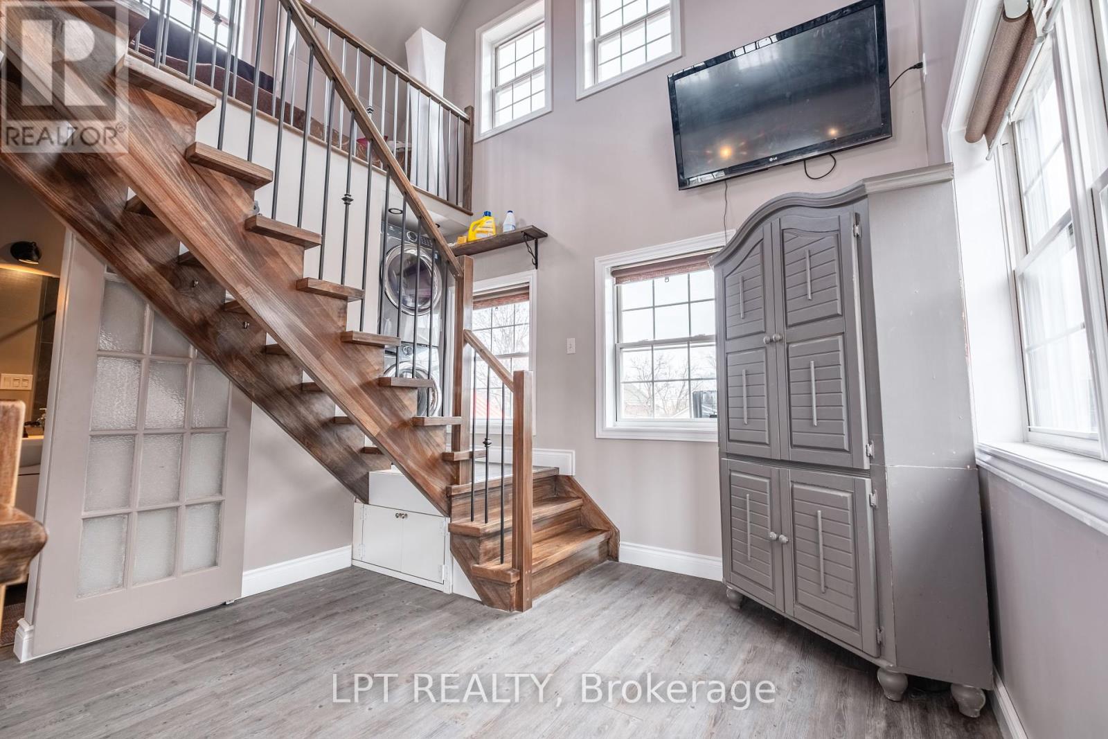 277 Brock Street, Gananoque, Ontario  K7G 1K5 - Photo 13 - X12051892