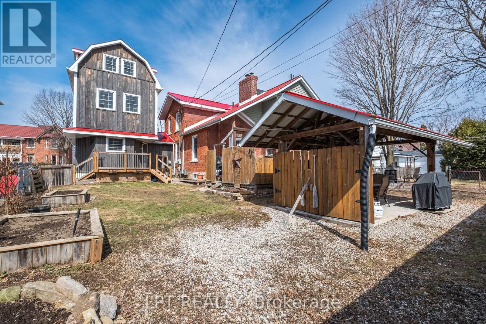 277 Brock Street, Gananoque, Ontario  K7G 1K5 - Photo 38 - X12051892