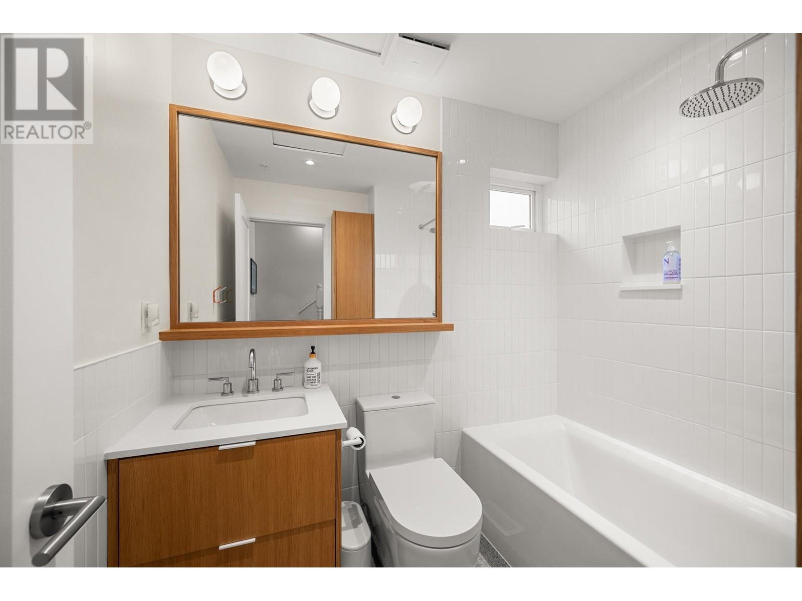 3203 Manitoba Street, Vancouver, British Columbia  V5Y 3Z9 - Photo 12 - R2983770