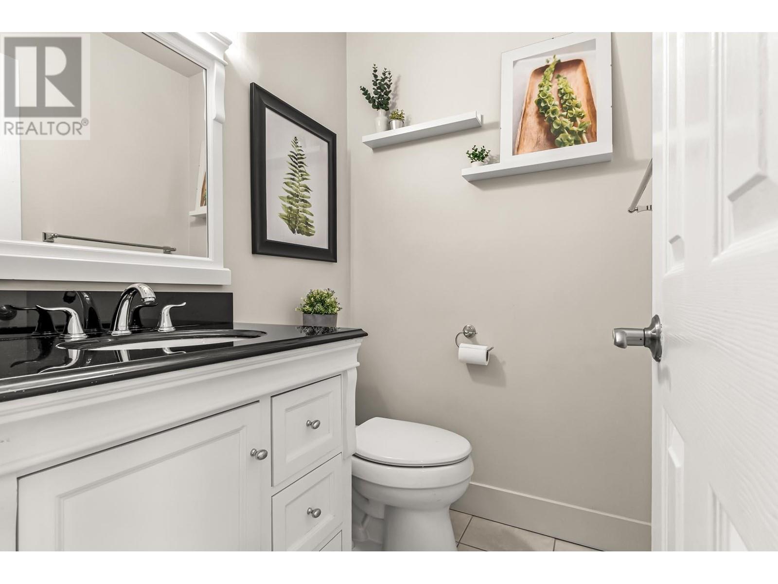 111 9061 Horne Street, Burnaby, British Columbia  V3N 4L2 - Photo 11 - R2983796