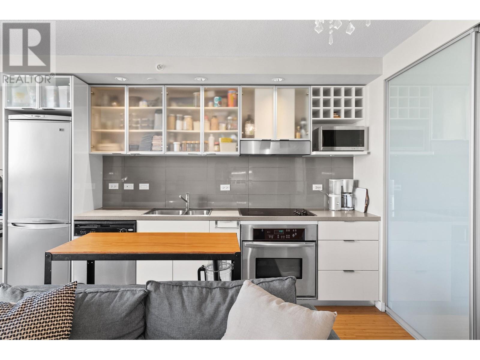 902 168 Powell Street, Vancouver, British Columbia  V6A 0B2 - Photo 5 - R2983797