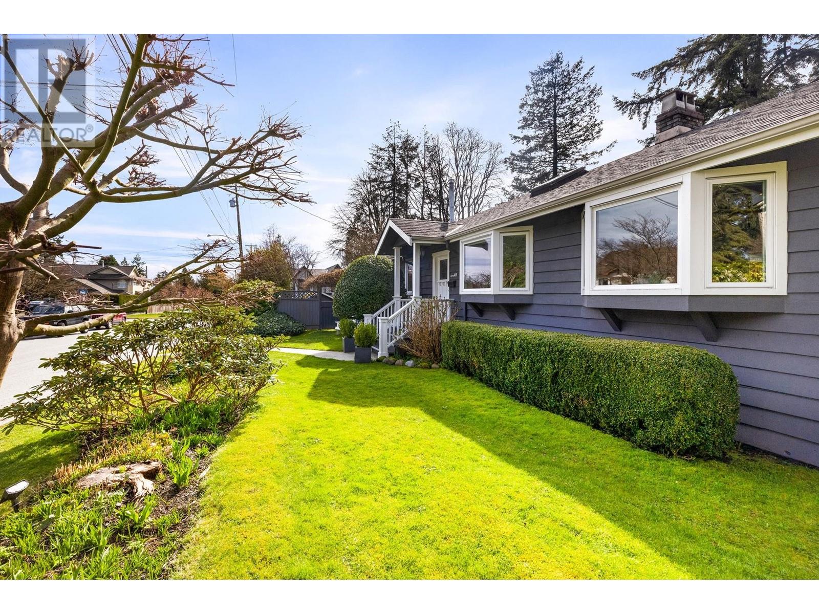 630 E 12th Street, North Vancouver, British Columbia  V7L 2K6 - Photo 36 - R2983740