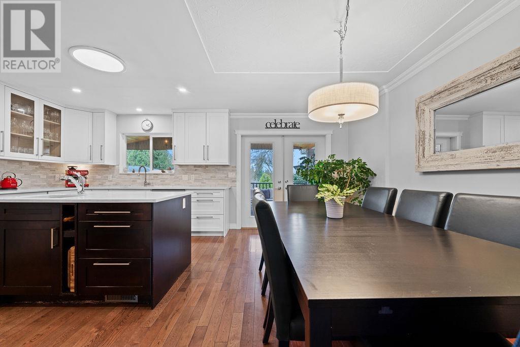 549 W 22nd Street, North Vancouver, British Columbia  V7M 2A6 - Photo 10 - R2983791