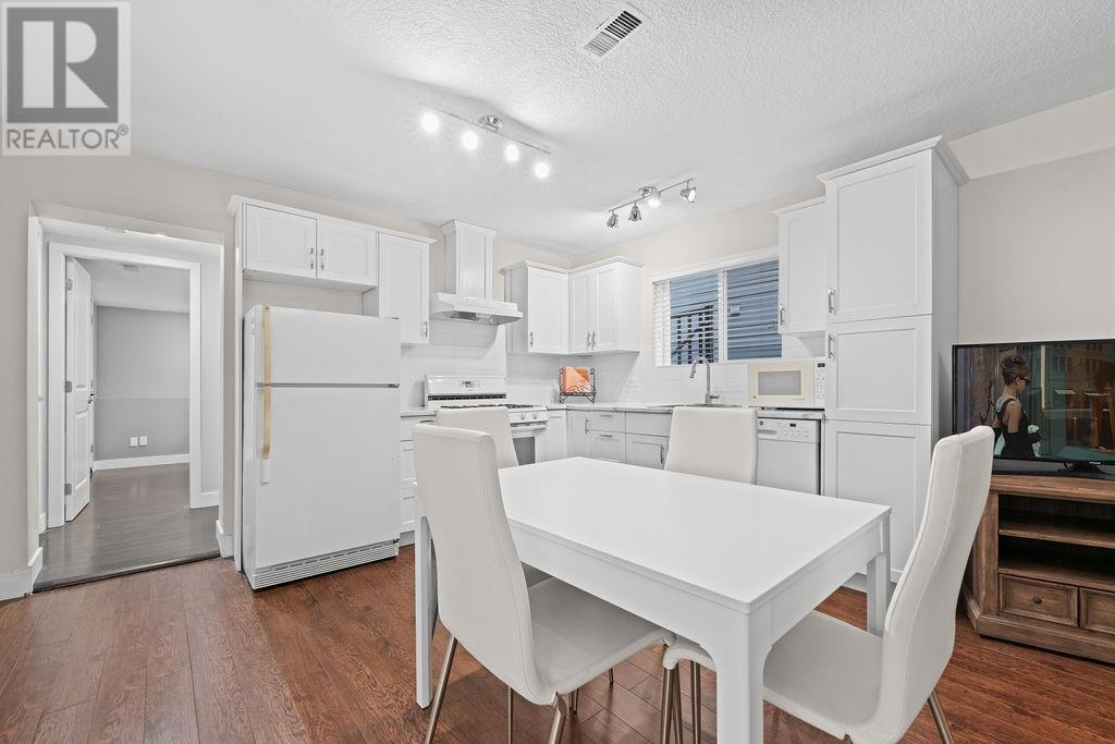 549 W 22nd Street, North Vancouver, British Columbia  V7M 2A6 - Photo 27 - R2983791