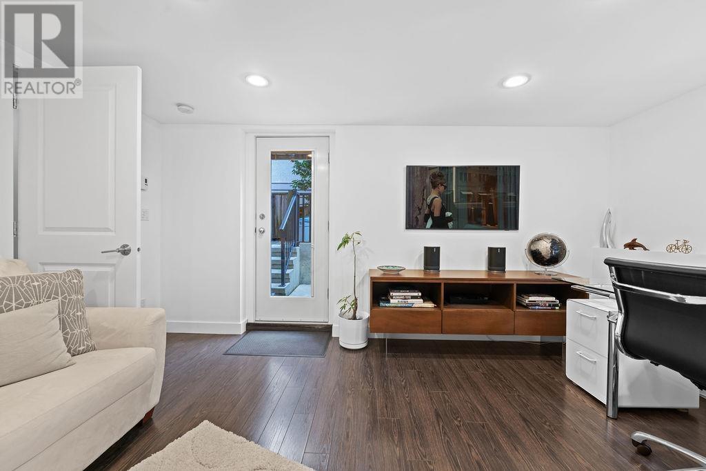 549 W 22nd Street, North Vancouver, British Columbia  V7M 2A6 - Photo 29 - R2983791