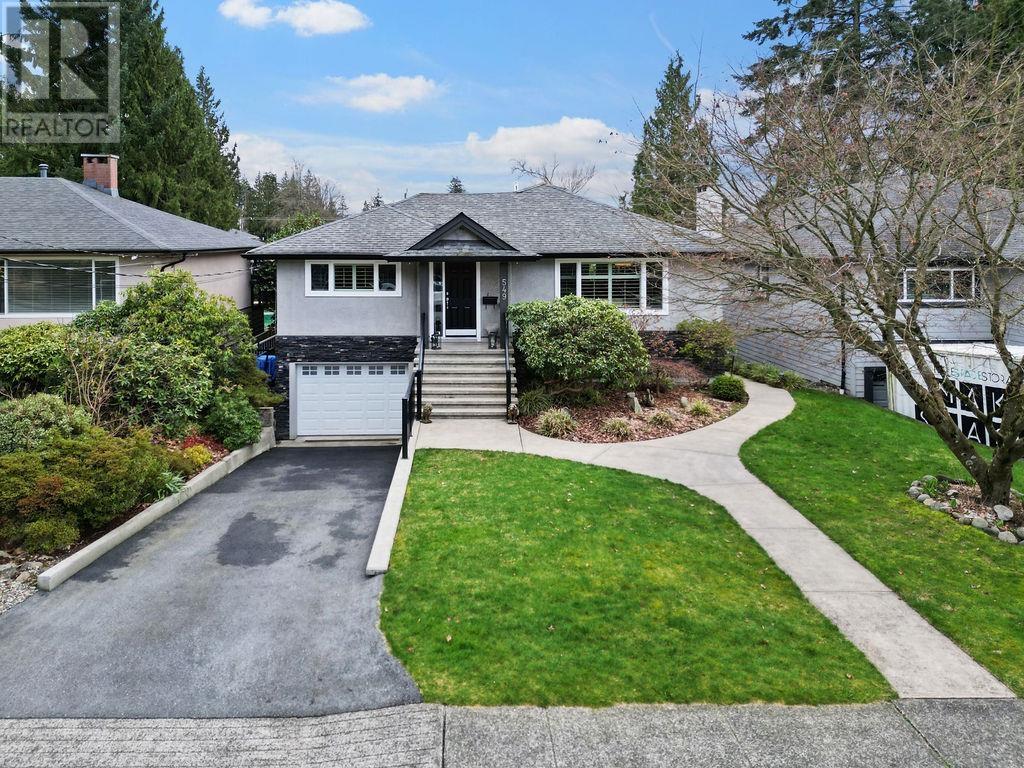 549 W 22nd Street, North Vancouver, British Columbia  V7M 2A6 - Photo 31 - R2983791