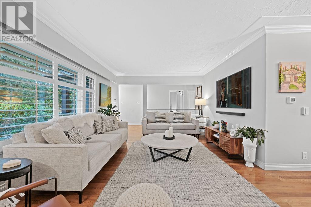549 W 22nd Street, North Vancouver, British Columbia  V7M 2A6 - Photo 32 - R2983791
