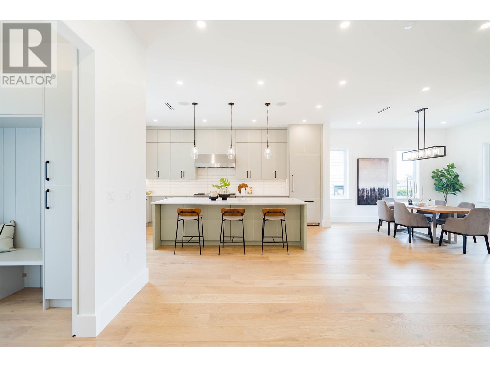 437 Elmer Street, New Westminster, British Columbia  V3L 4M6 - Photo 10 - R2983809