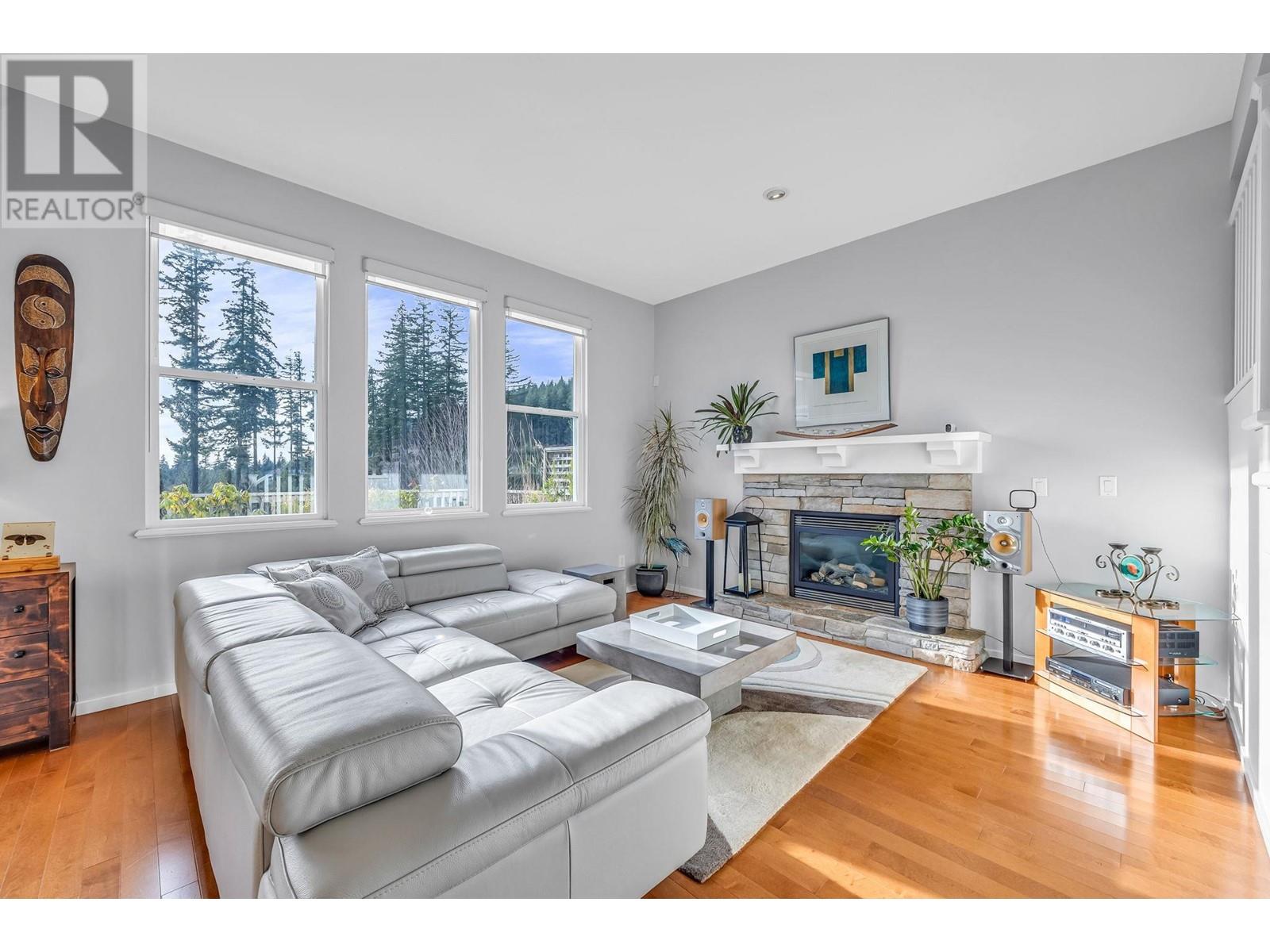 149 Sycamore Drive, Port Moody, British Columbia  V3H 0C4 - Photo 8 - R2983798