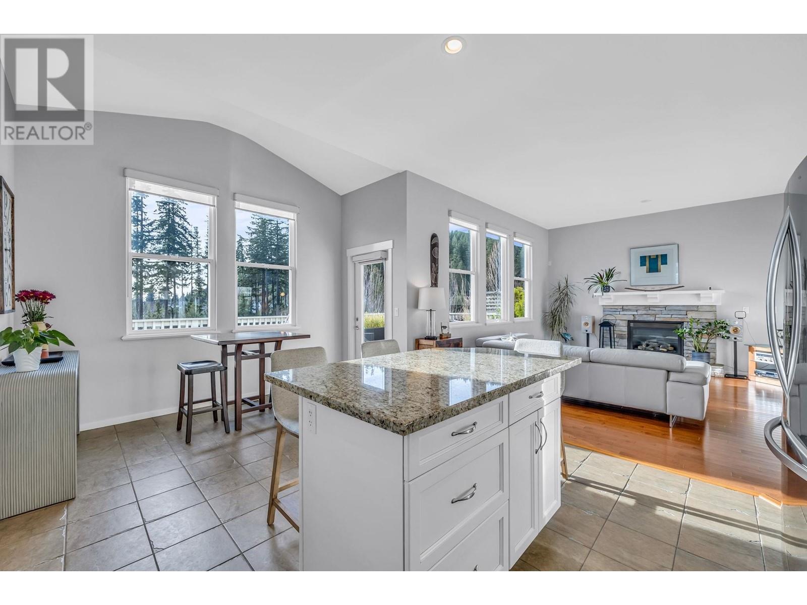 149 Sycamore Drive, Port Moody, British Columbia  V3H 0C4 - Photo 15 - R2983798