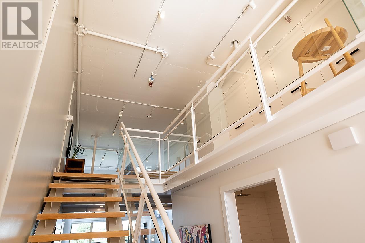 Listing Picture 9 of 24 : 403 1529 W 6TH AVENUE, Vancouver / 溫哥華 - 魯藝地產 Yvonne Lu Group - MLS Medallion Club Member