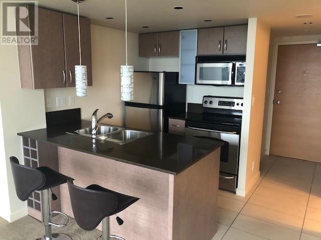 2703 909 MAINLAND STREET, vancouver, British Columbia