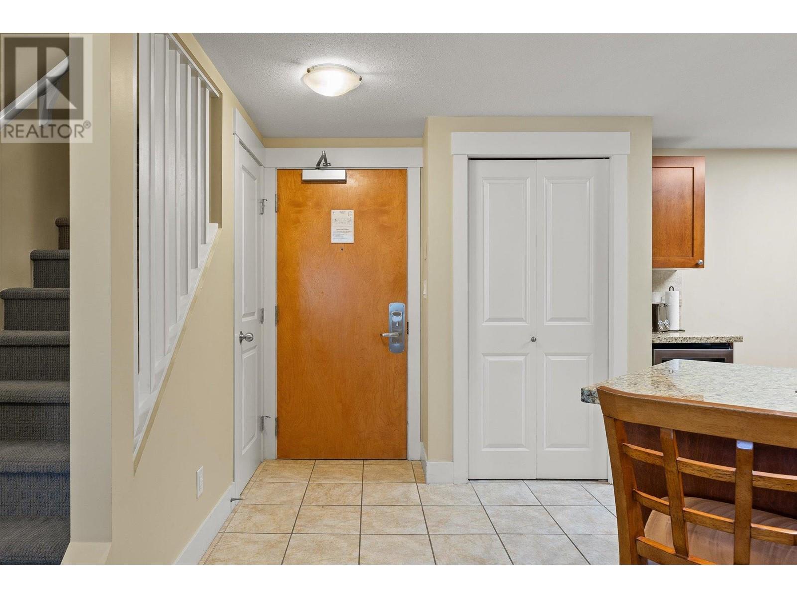 4205 Gellatly Road Unit# 404, West Kelowna, British Columbia  V4T 2K2 - Photo 4 - 10340420