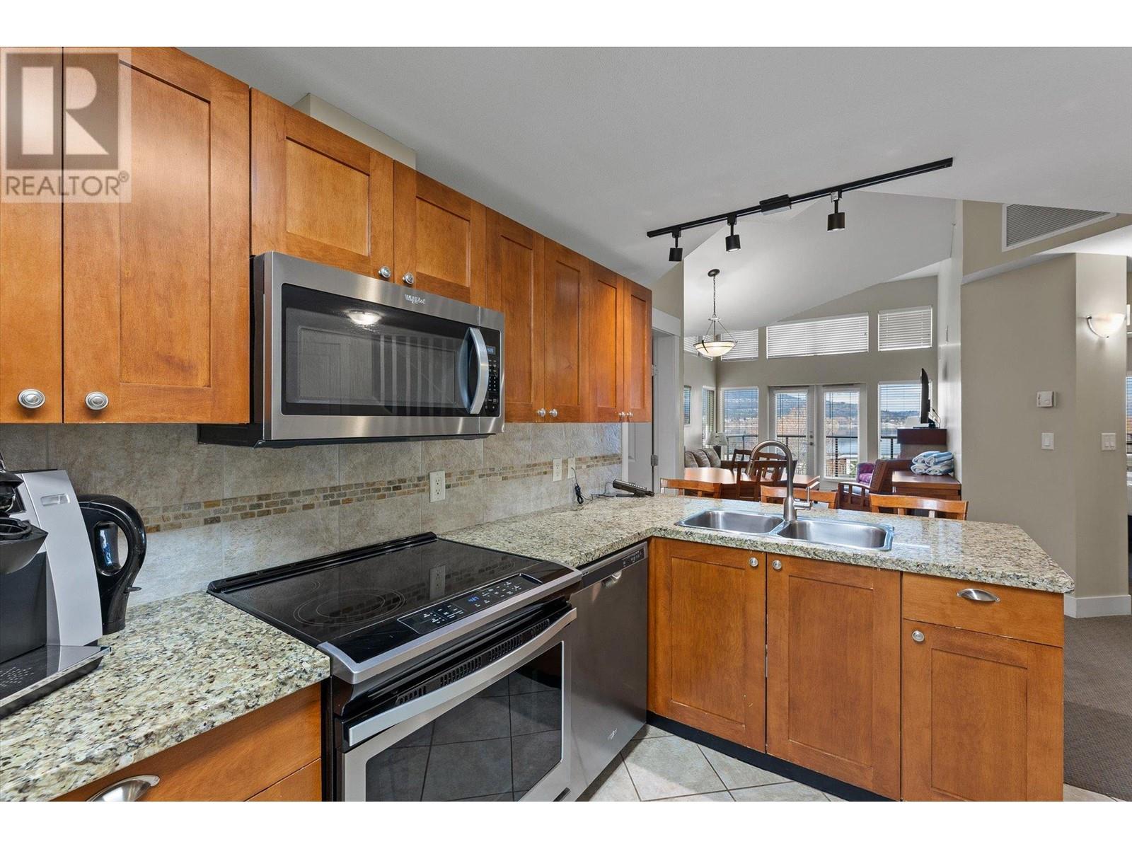 4205 Gellatly Road Unit# 404, West Kelowna, British Columbia  V4T 2K2 - Photo 7 - 10340420