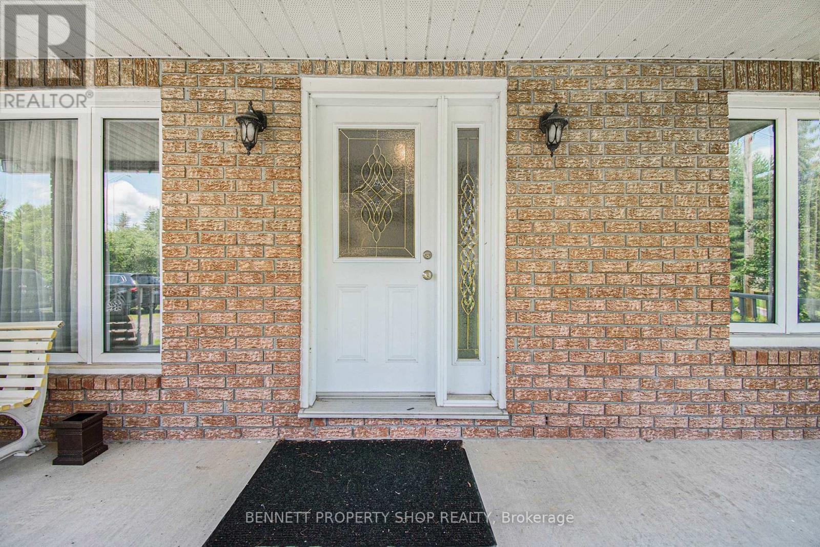4170 Navan Road, Ottawa, Ontario  K4B 1H9 - Photo 2 - X12051994