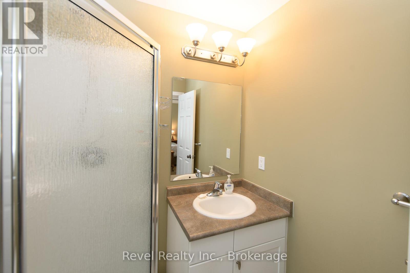 310 Holden Street, Collingwood, Ontario  L9Y 0E1 - Photo 14 - S12051936