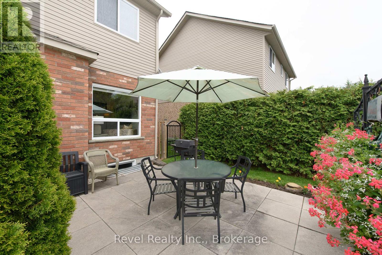 310 Holden Street, Collingwood, Ontario  L9Y 0E1 - Photo 19 - S12051936