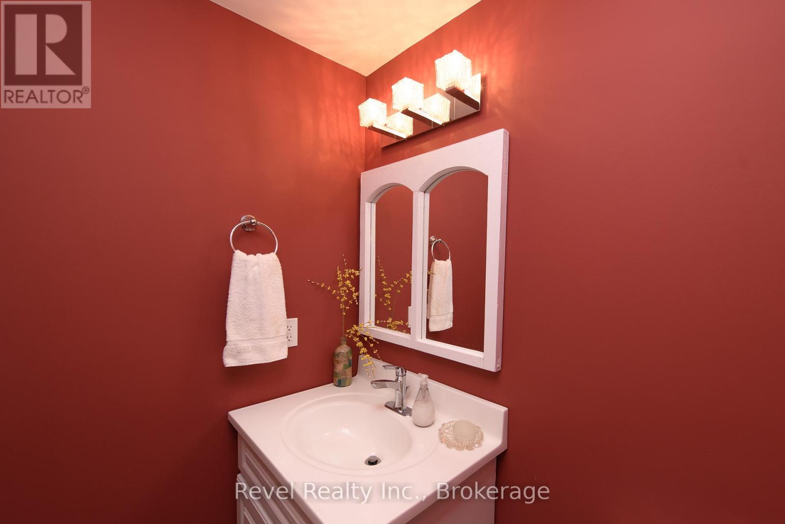 310 Holden Street, Collingwood, Ontario  L9Y 0E1 - Photo 26 - S12051936