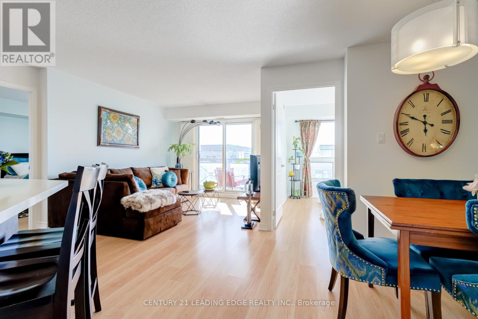 Property at 509 - 872 SHEPPARD AVENUE W image 5