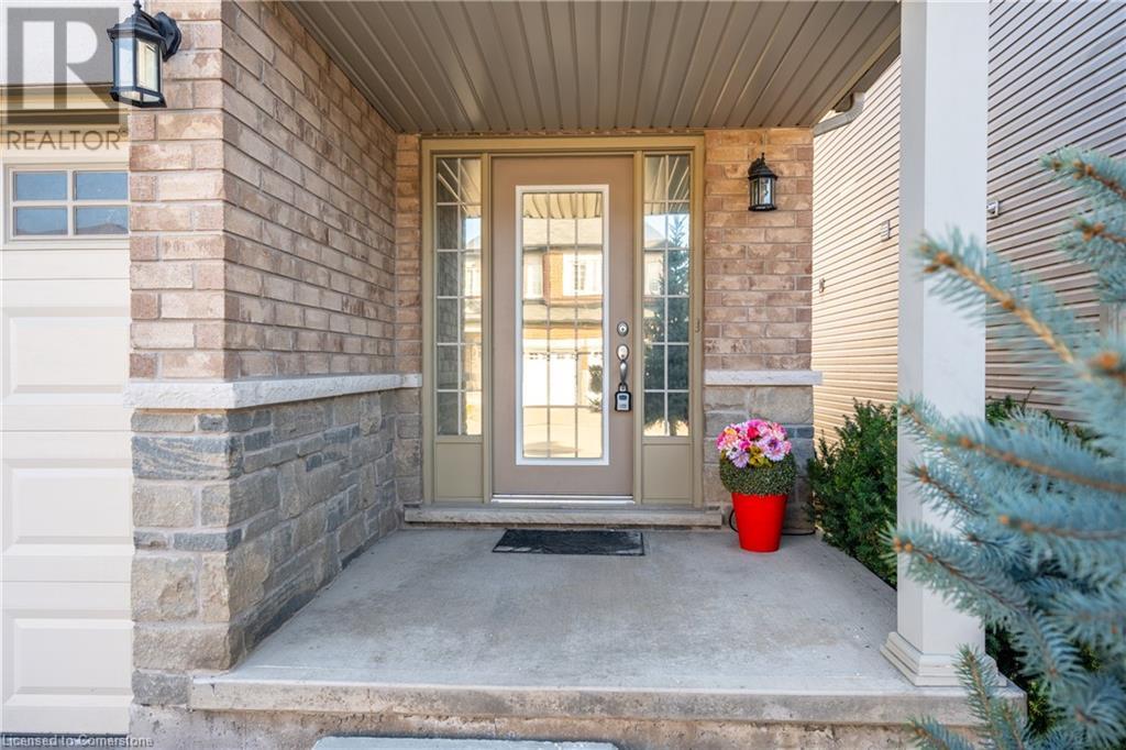 Property at 77 AVERY Crescent Unit# 21 image 4