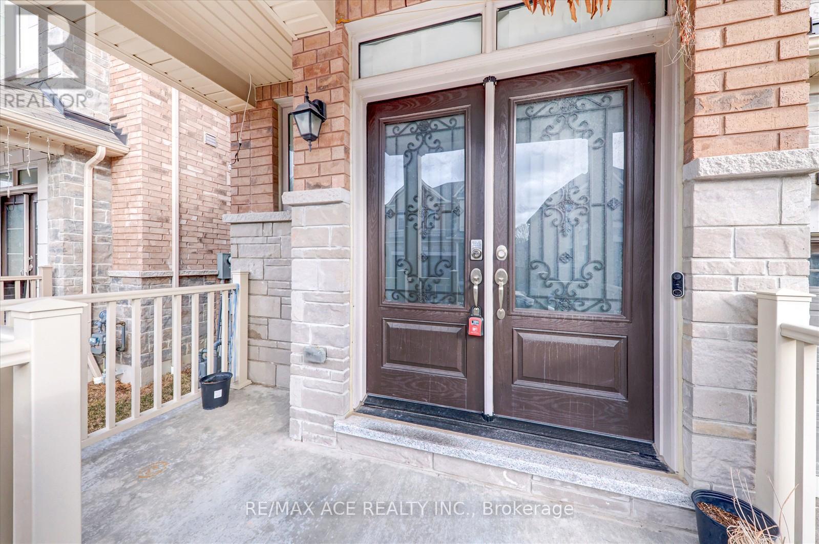 Property at 27 HASSARD-SHORT LANE image 4