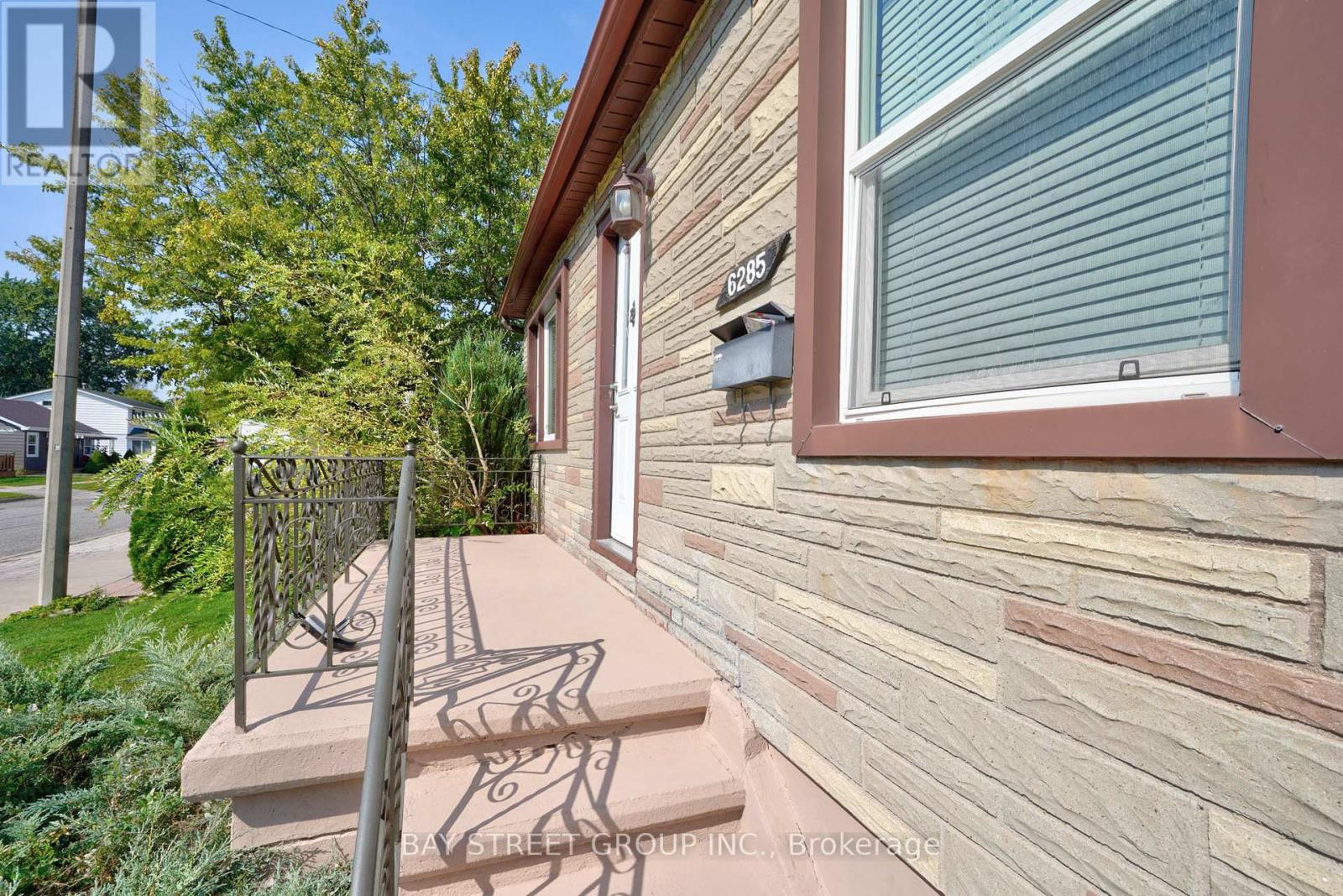 Property at 6285 SKINNER STREET image 5