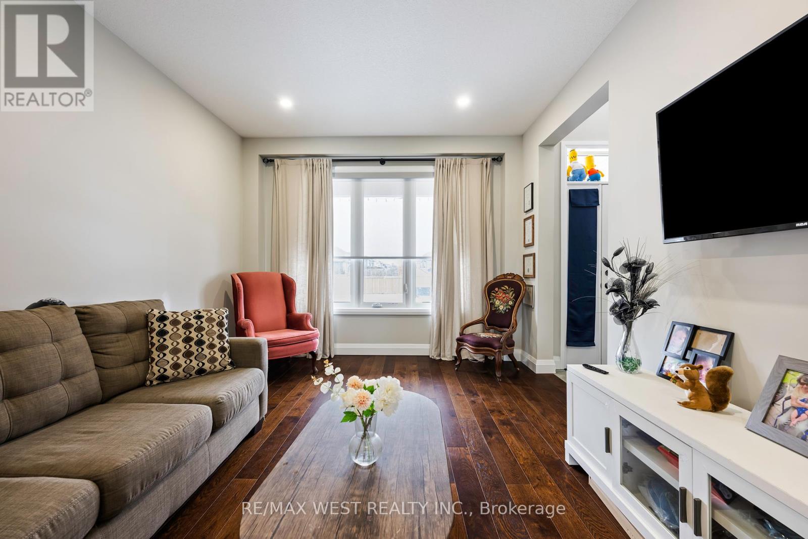 1 Grundy Crescent, East Luther Grand Valley, Ontario  L9W 7S7 - Photo 7 - X12052016