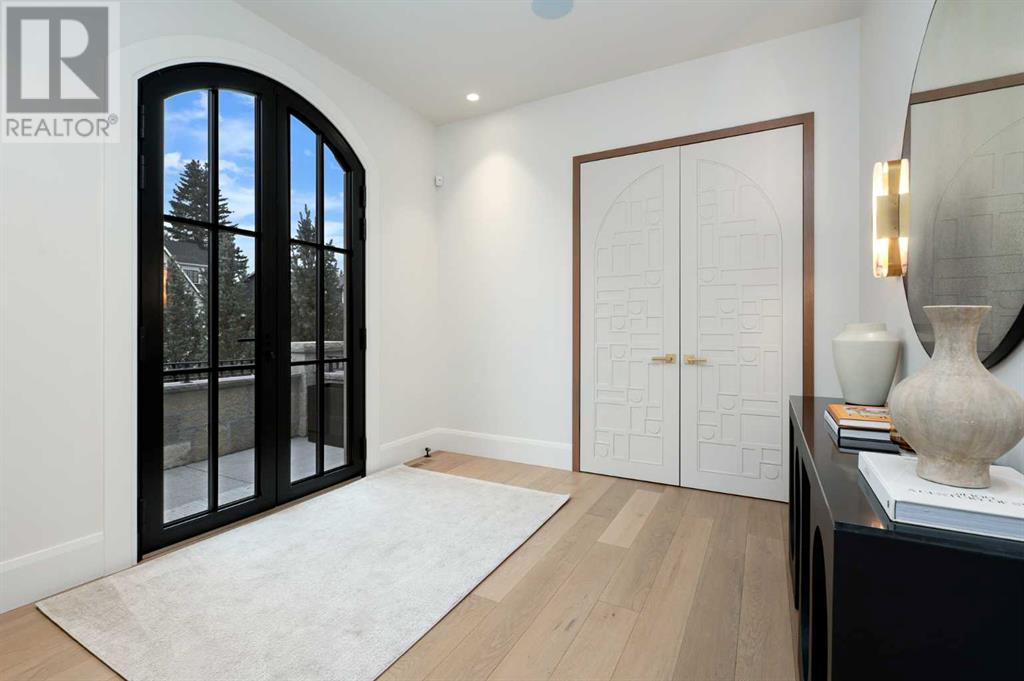 Property at 6918 Legare Drive SW image 4