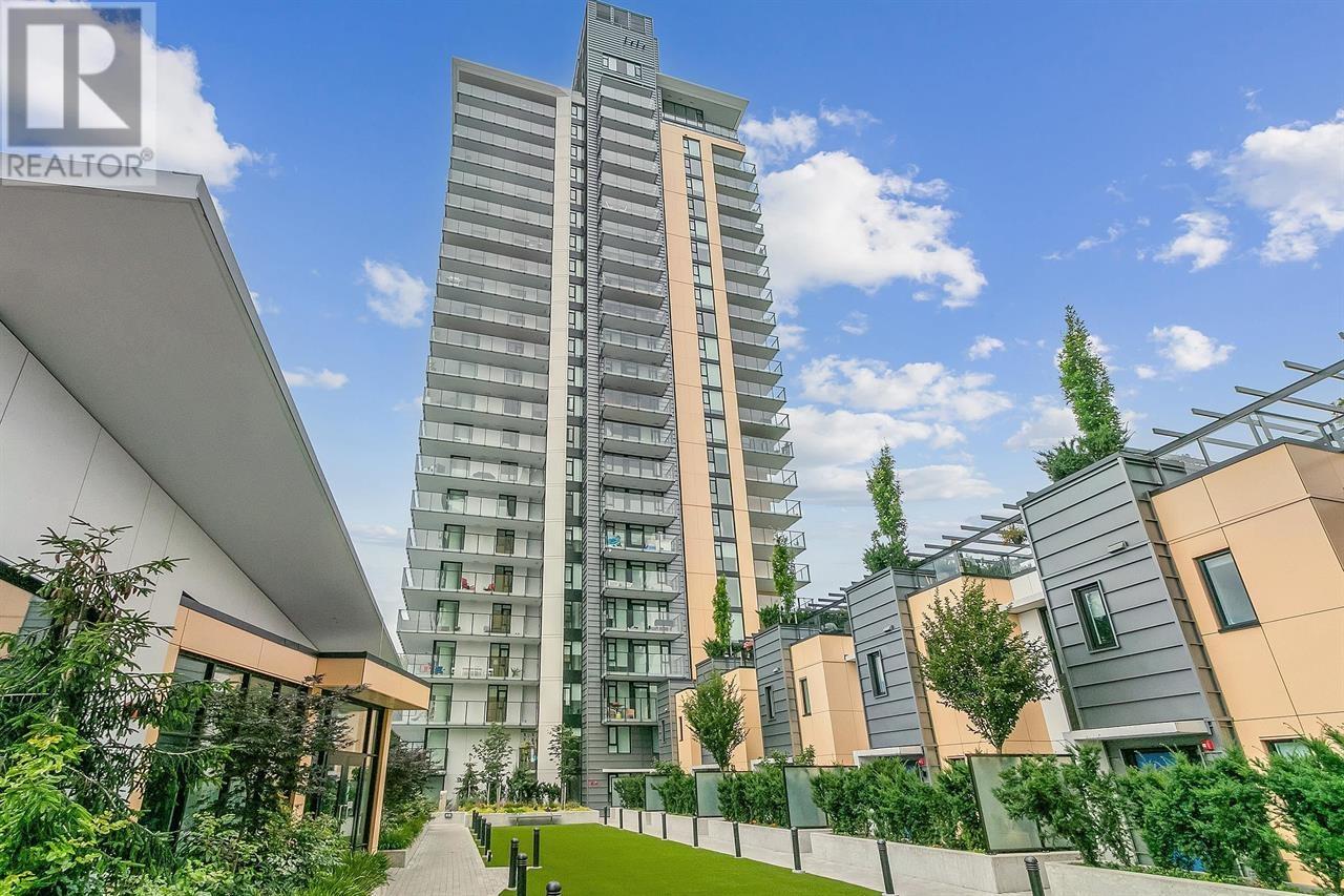 302 1401 Hunter Street, North Vancouver, British Columbia  V7J 0E2 - Photo 1 - R2983834