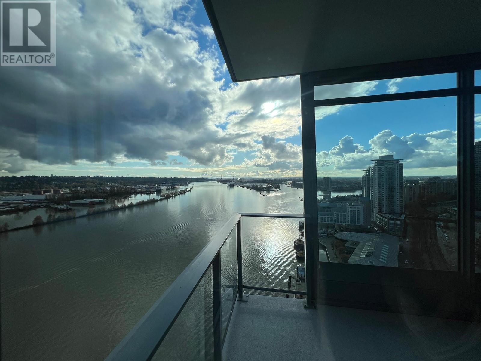 2108 680 Quayside Drive, New Westminster, British Columbia  V3M 0P2 - Photo 2 - R2983868