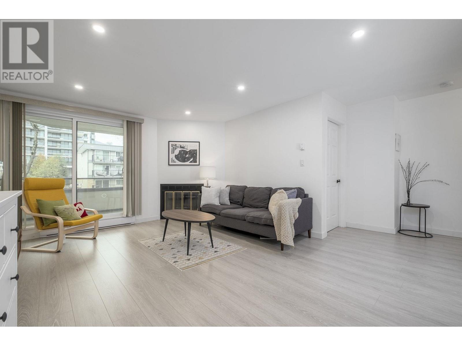 203 145 E 12th Street, North Vancouver, British Columbia  V7L 2J3 - Photo 9 - R2983888