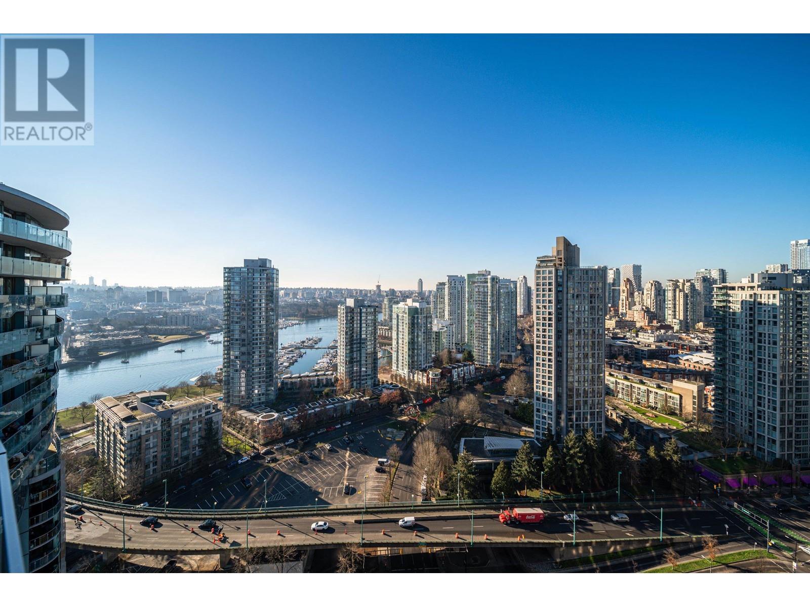 Listing Picture 13 of 28 : 2705 89 NELSON STREET, Vancouver / 溫哥華 - 魯藝地產 Yvonne Lu Group - MLS Medallion Club Member